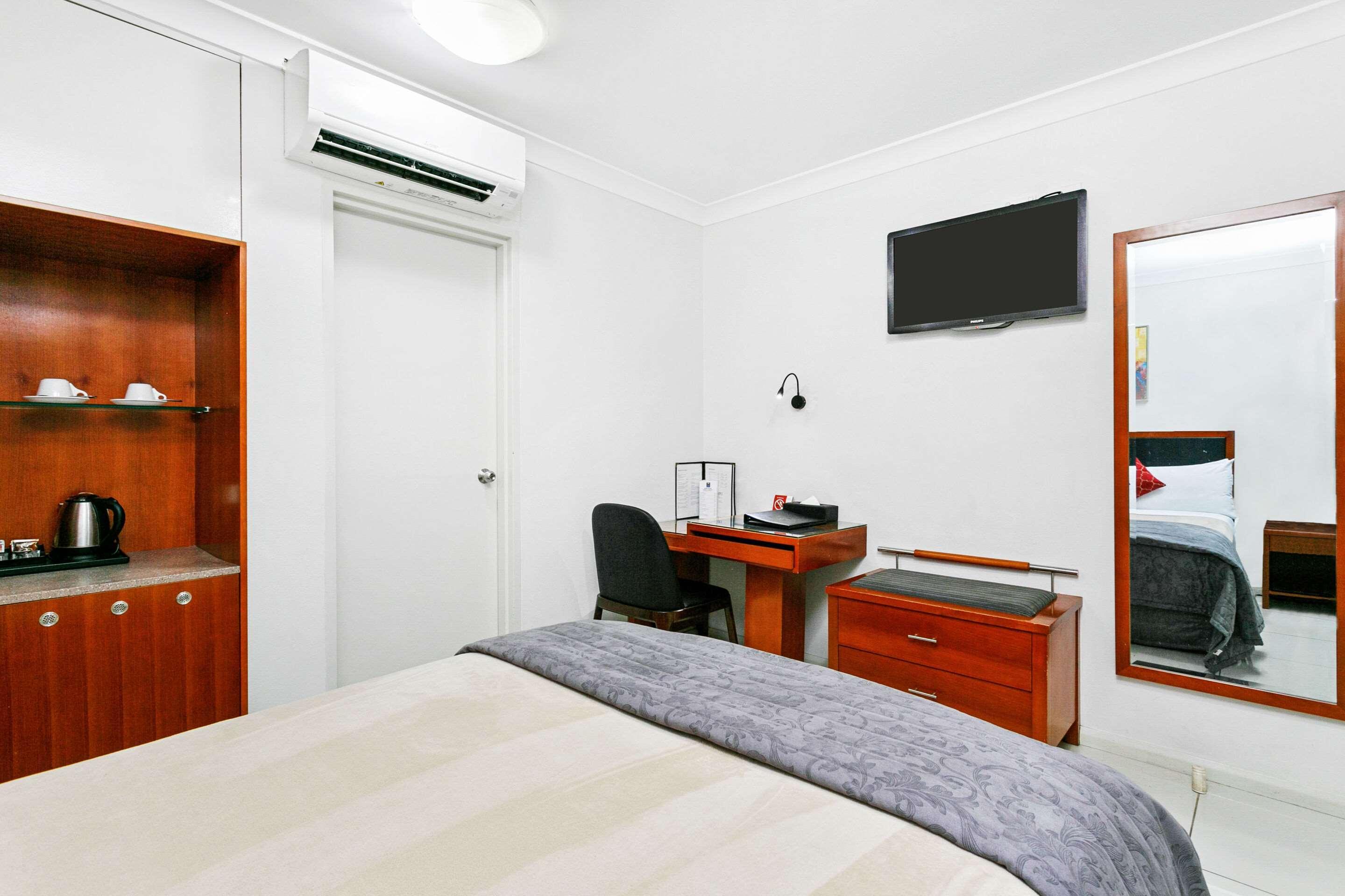 Comfort Inn & Suites Burwood Exterior photo