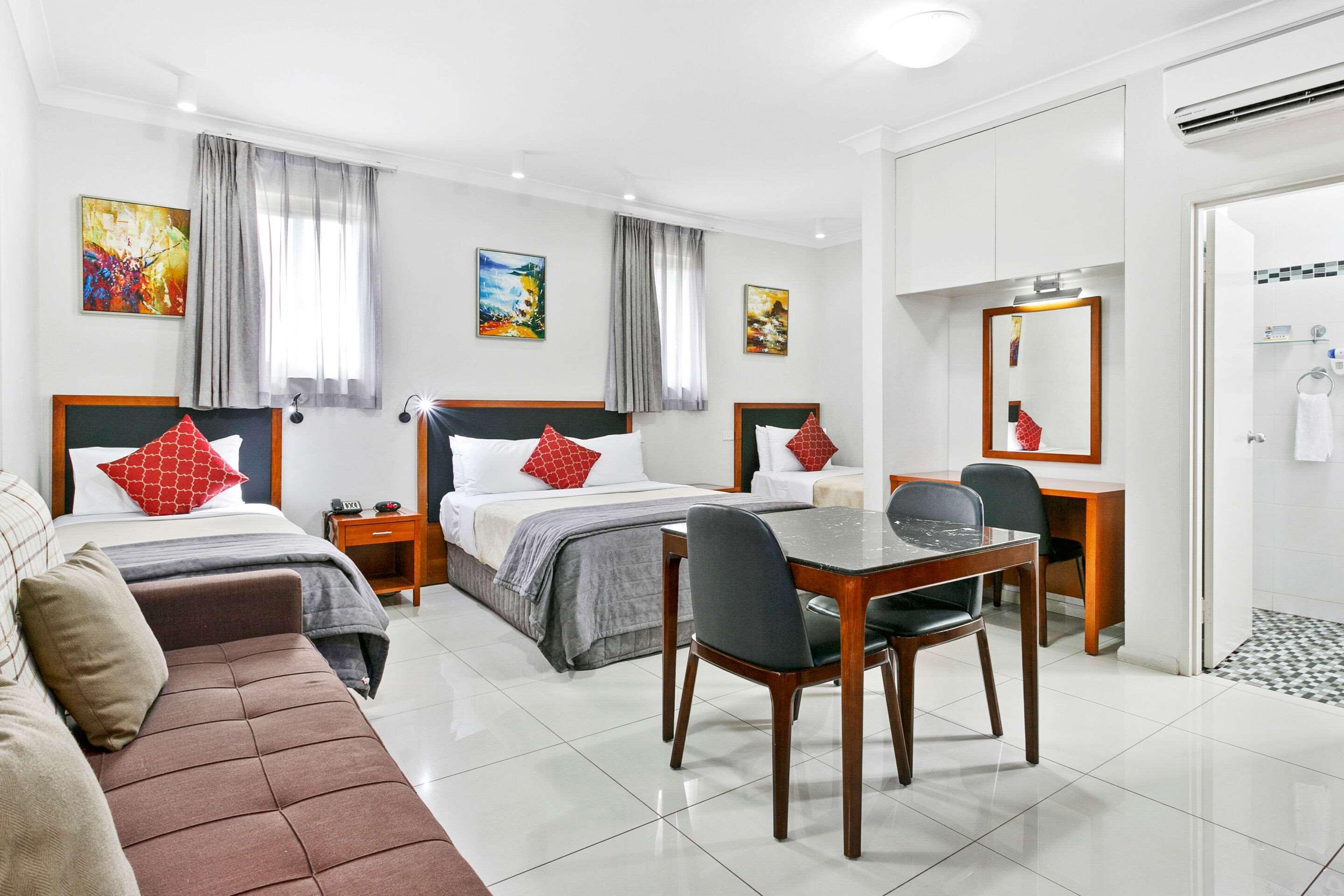 Comfort Inn & Suites Burwood Exterior photo