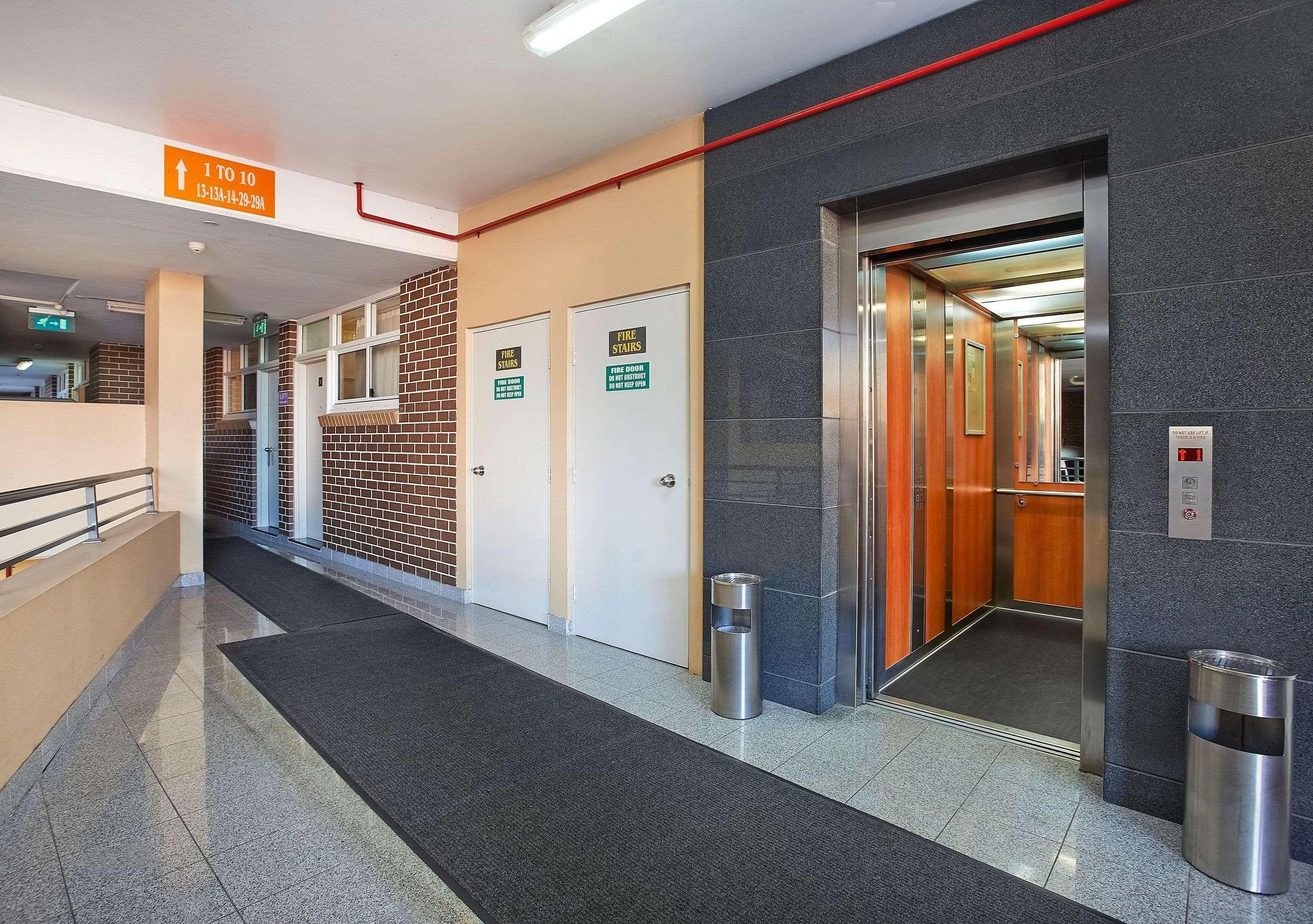 Comfort Inn & Suites Burwood Exterior photo