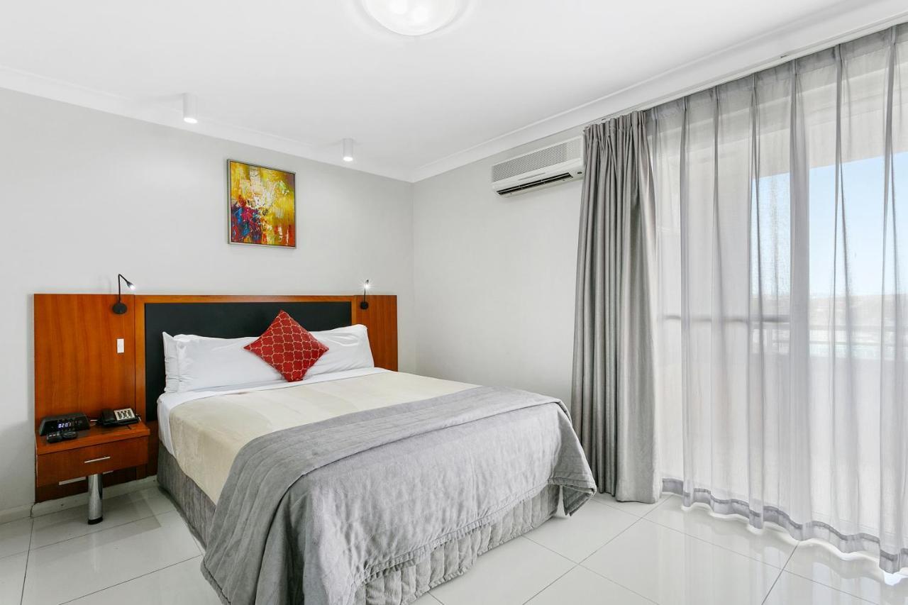 Comfort Inn & Suites Burwood Exterior photo