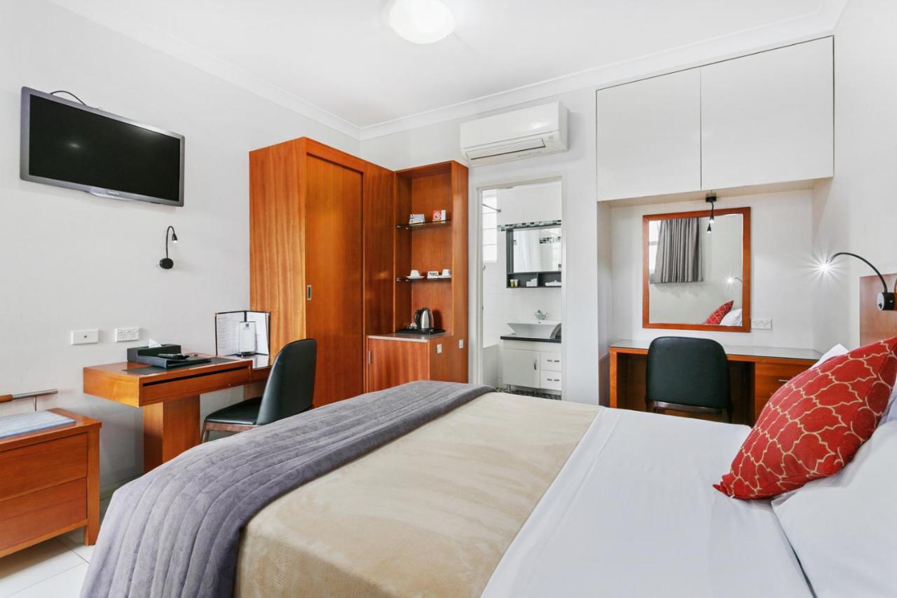 Comfort Inn & Suites Burwood Exterior photo