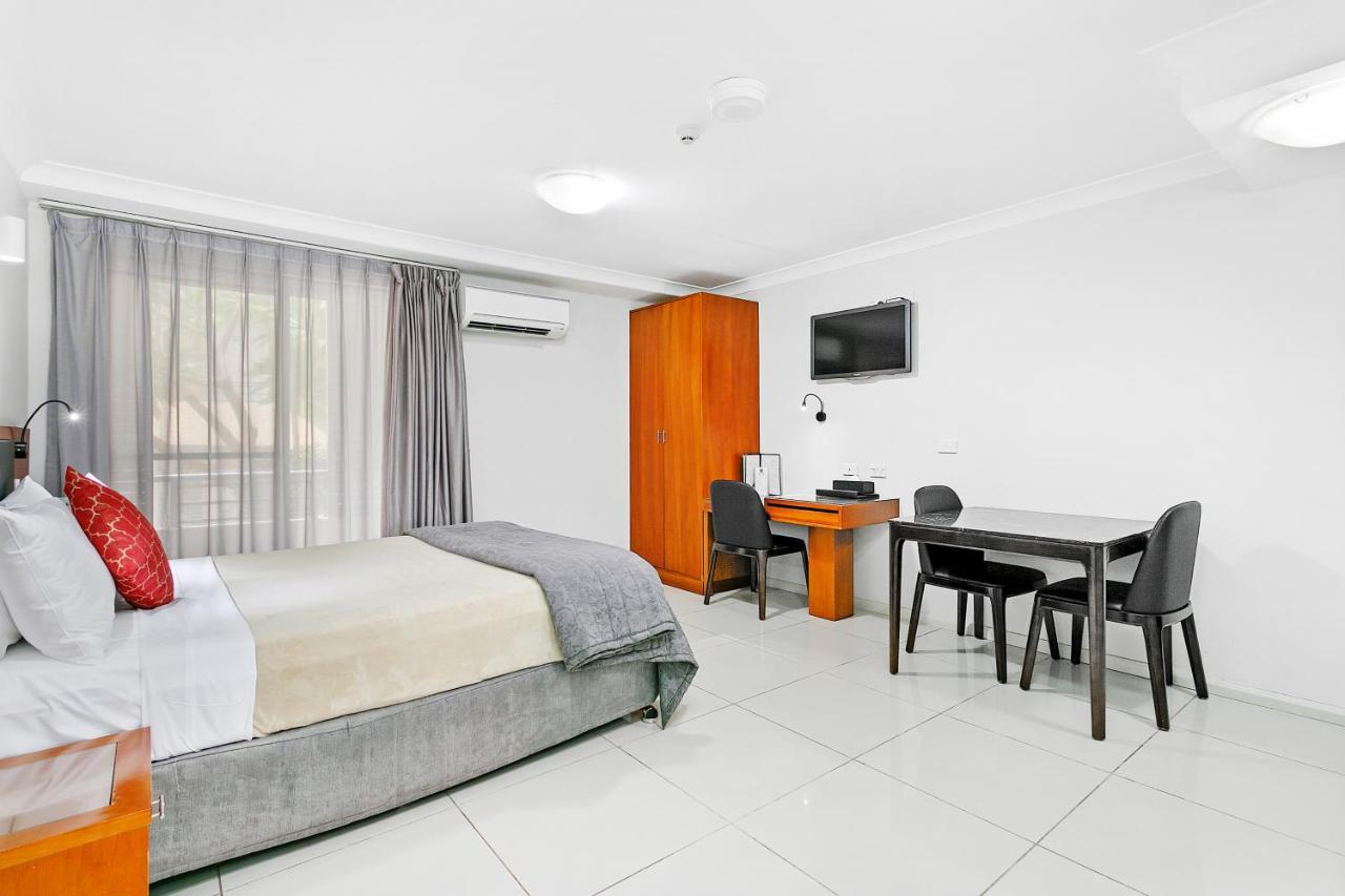 Comfort Inn & Suites Burwood Exterior photo